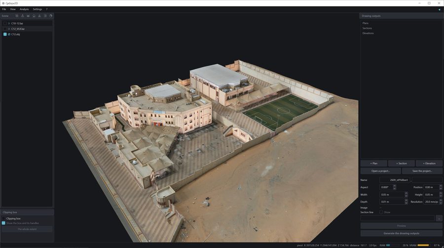 La fenêtre de Cyclope3D sur le lycée C12 en maillage texturé
                       issu du drone&nbsp;: les bâtiments, les cours et le terrain de sport.