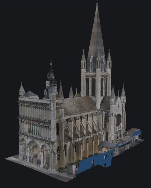 Le maillage texturé de Notre-Dame de Dijon dans Cyclope3D&nbsp;: la
                       façade ouest et ses arcades, la nef, et la flèche de la tour
                       de croisée.